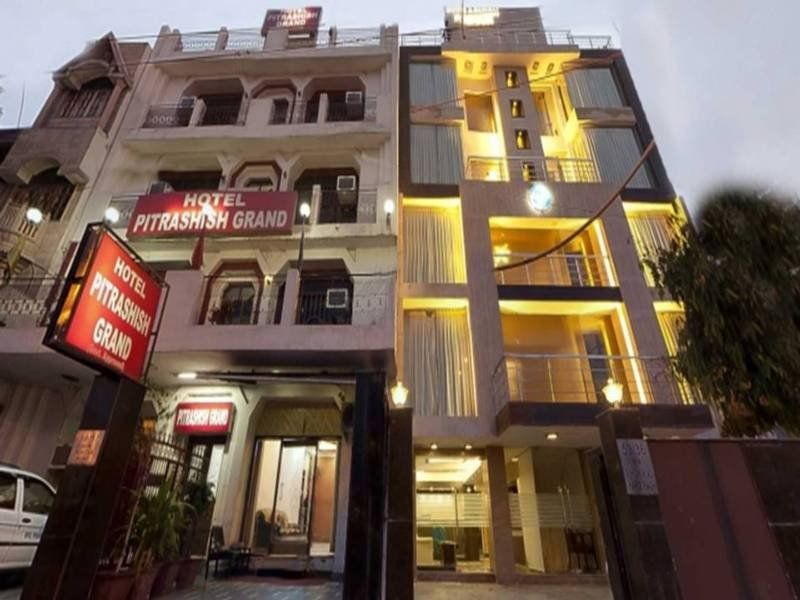 Hotel Pawan Plaza Near Sir Ganga Ram Hospital Delhi  Exterior foto