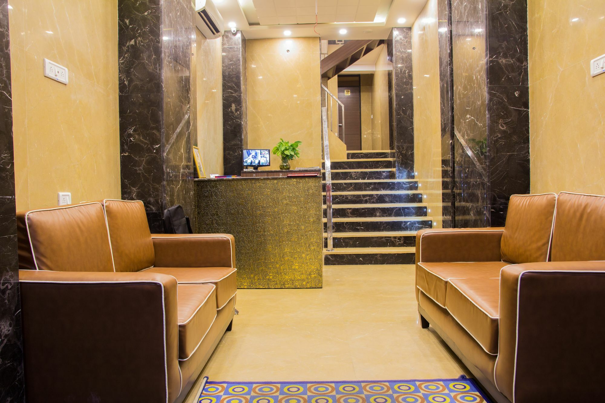 Hotel Pawan Plaza Near Sir Ganga Ram Hospital Delhi  Exterior foto